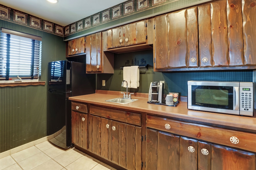 Stoney Creek Hotel La Crosse Onalaska - photo 21