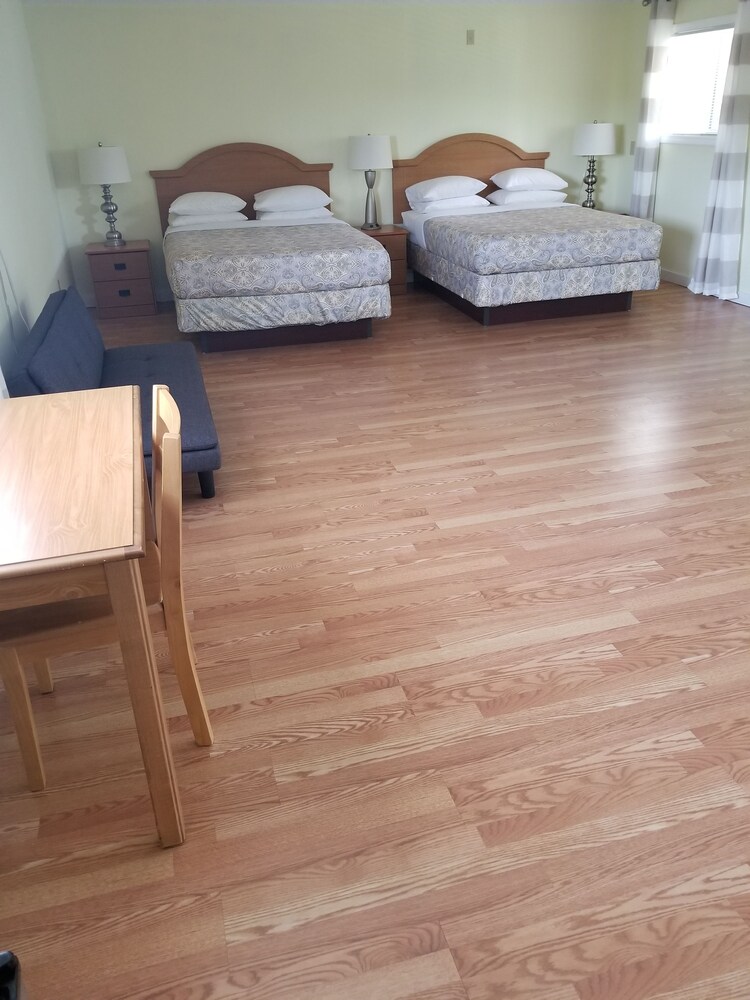 Beach Cove Waterfront Inn - photo 12
