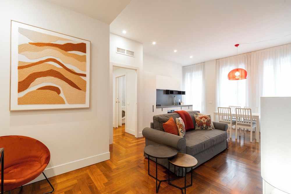 Manzoni44Suite — 4-Star Luxury Hotel in Milan, Italy