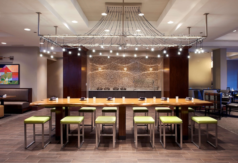 Hilton Minneapolis St. Paul Airport - photo 24