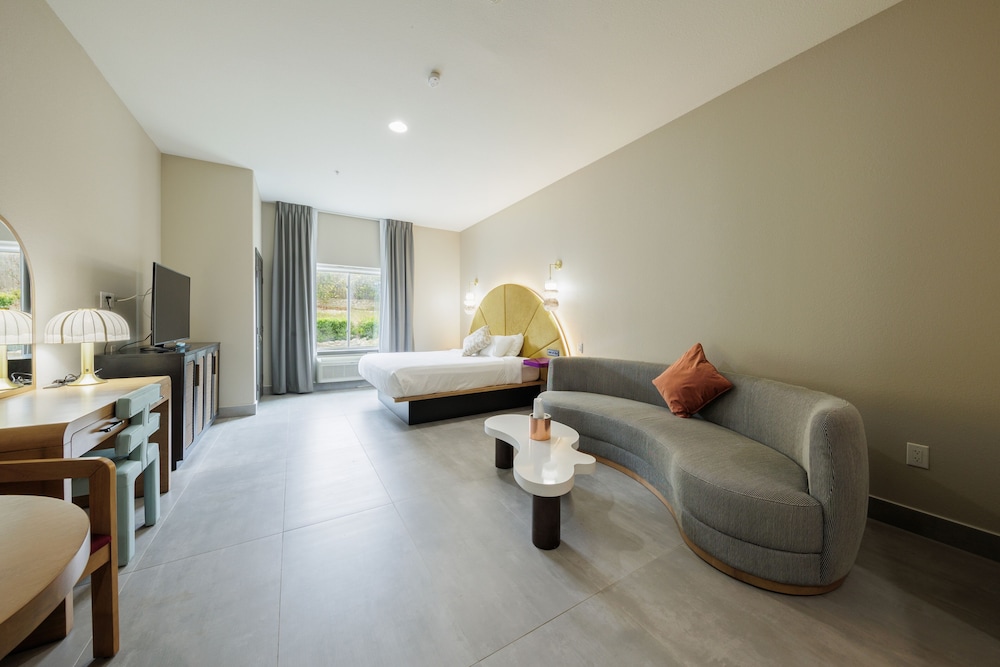 Blanco River Hotel - photo 3