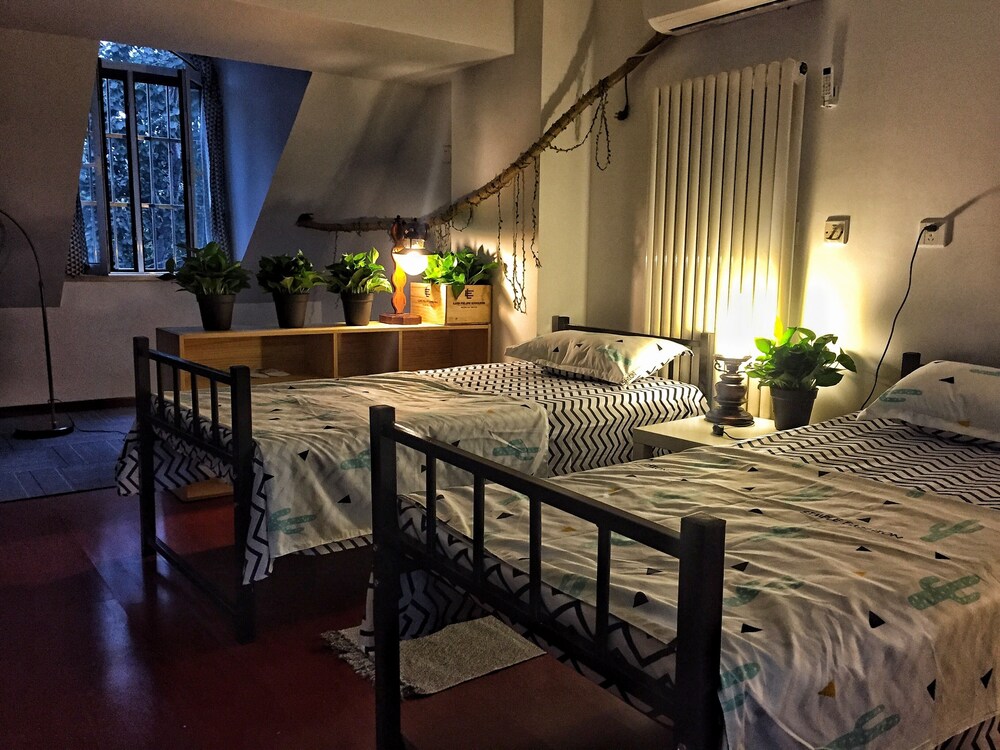 Simple Family - last minute hotel in Beijing