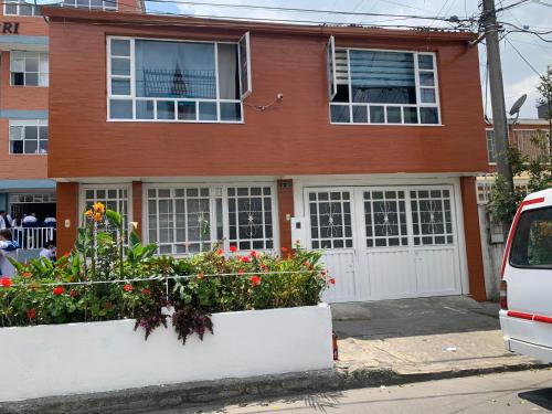Apartamento Acogedor Samuel y Bella — 4-Star Luxury Hotel in Bogota, Colombia