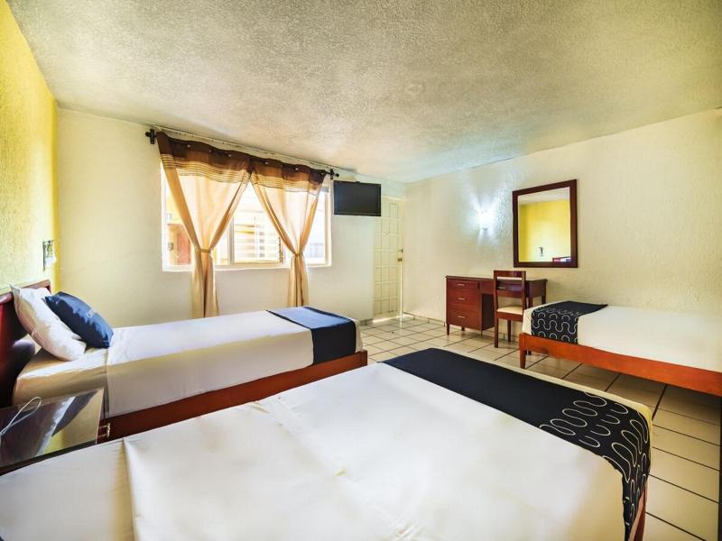 Capital O Colon Ciudad Guzman Jalisco — hotel in Ciudad Guzman