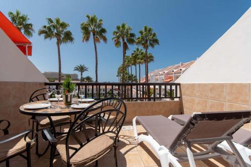 Parque Santiago II Duplex — 4-Star Luxury Hotel in Playa De Las Americas, Spain