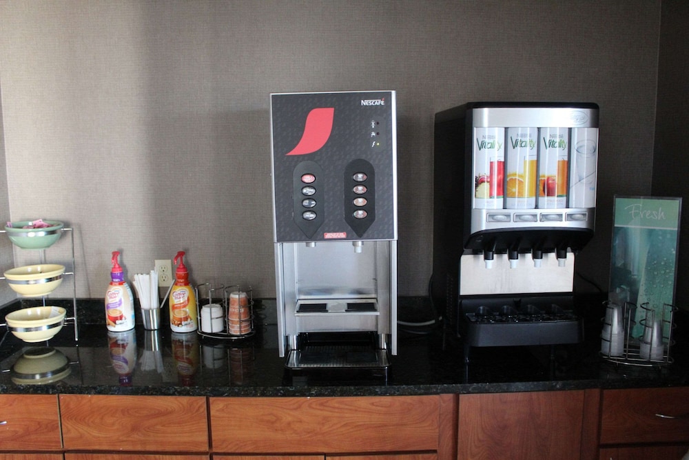 Quality Inn Conway Greenbrier - photo 64