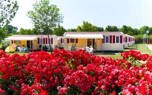 Mobilehomes in Sirmione Gardasee 22177 in Sirmione, Italy