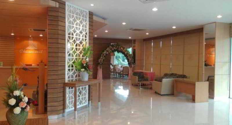 Chawamit Residence Bangkok