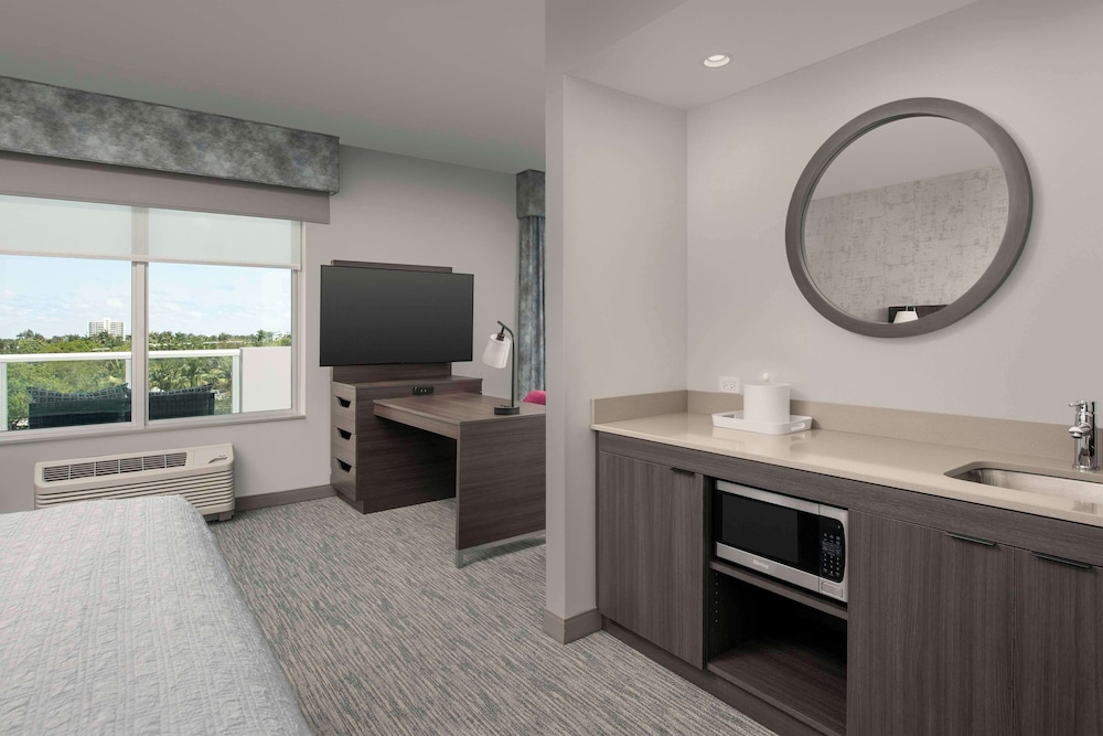 Hampton Inn by Hilton Delray Beach - photo 8
