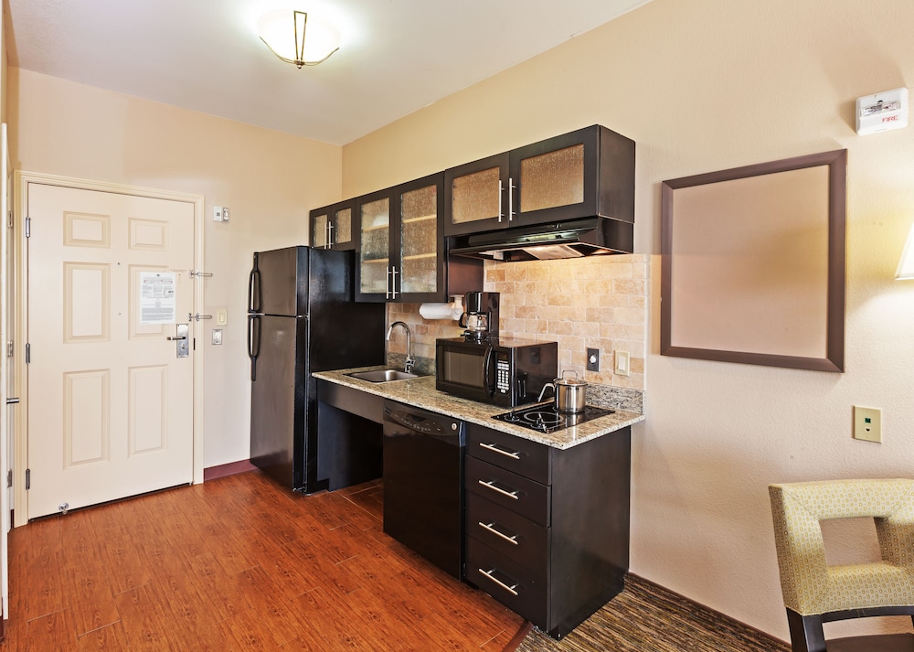 Candlewood Suites Amarillo Western Crossing by IHG - photo 6