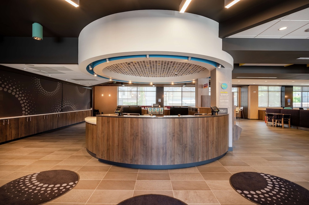 Tru By Hilton Baltimore Harbor East MD - photo 10