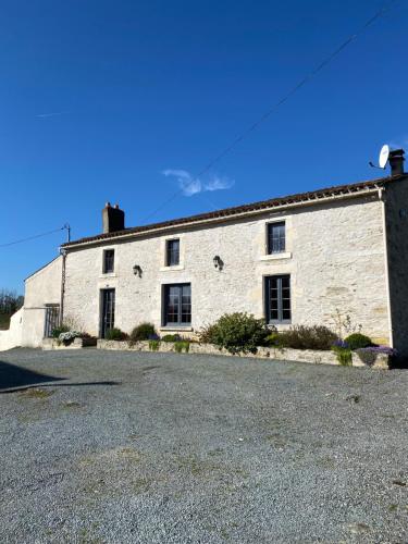 Les Puvinieres - last minute hotel in Unknown City