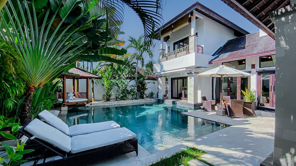 Cempaka Villa by Premier Hospitality — 4-Star Luxury Hotel in Nusa Dua, Indonesia