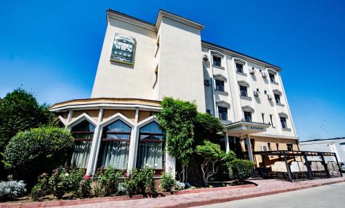 Hotel Wien — Deva — photo 4