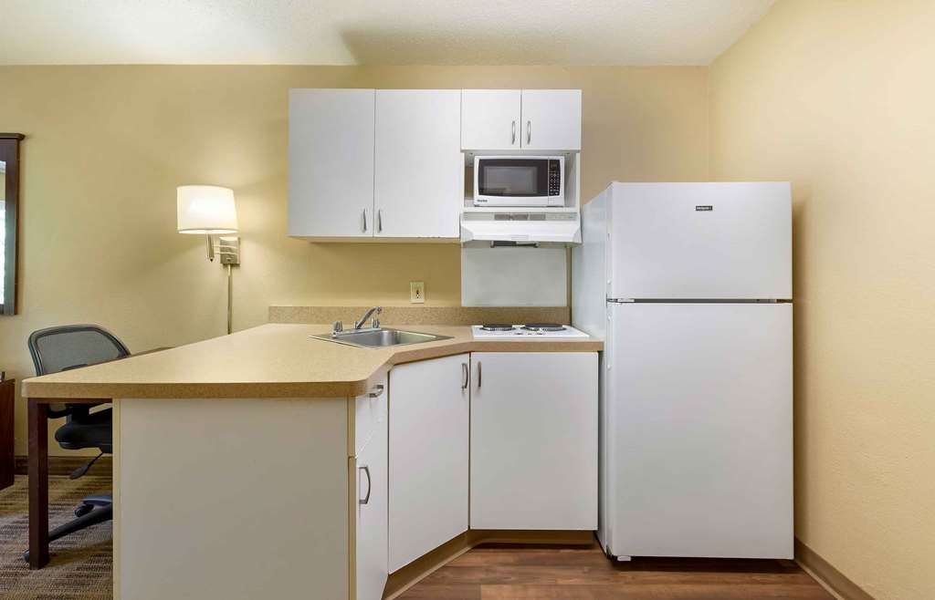 Extended Stay America Suites Washington DC Landover - photo 21