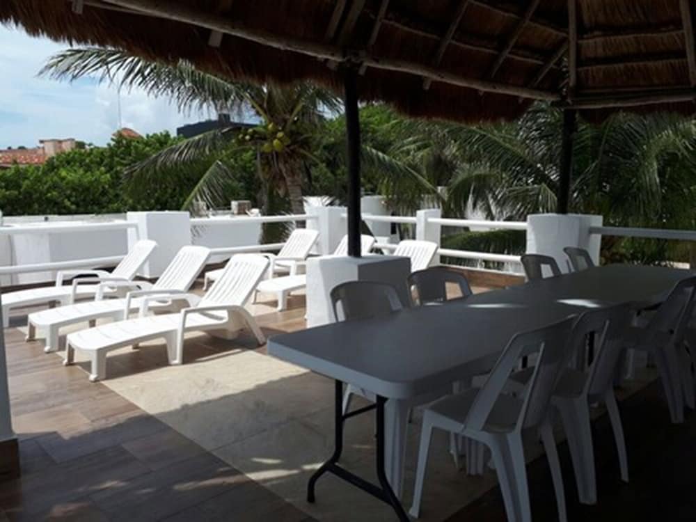 Sundeck