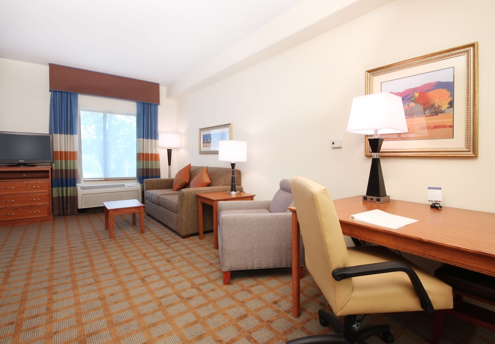 Hampton Inn & Suites Ontario - photo 20