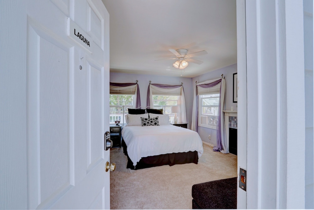 Pelican Cove Inn - photo 64