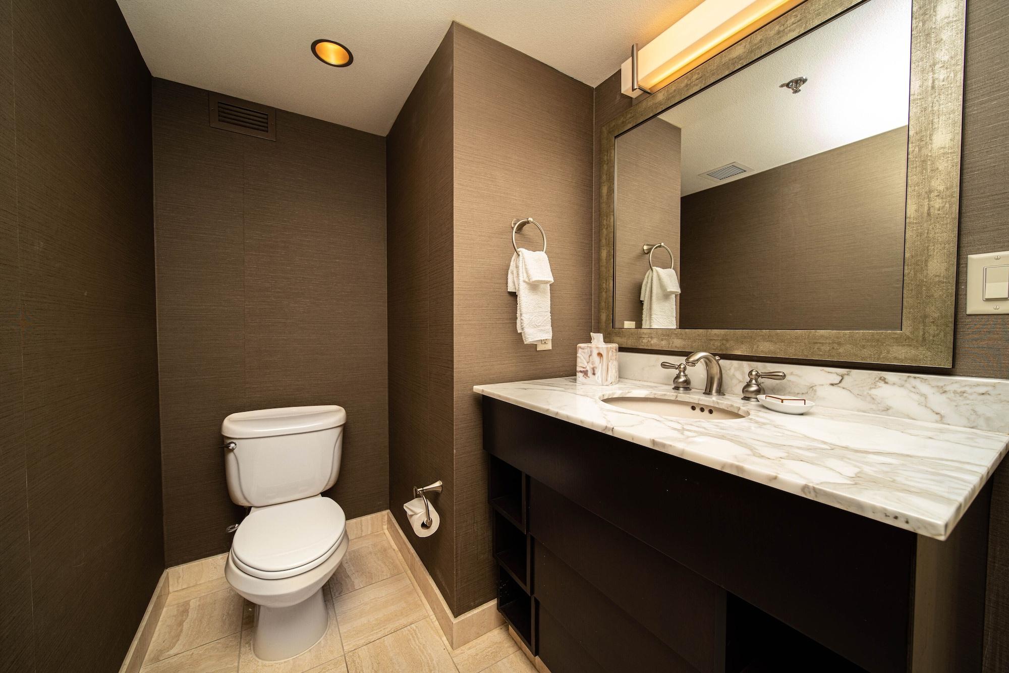 Reno Suites - photo 22