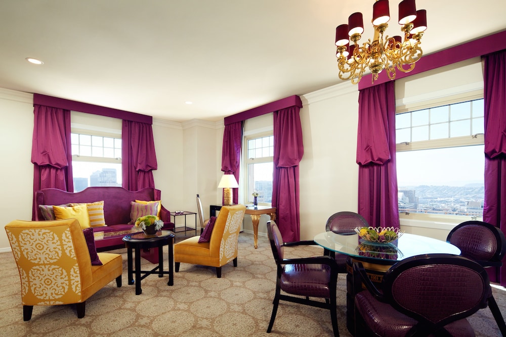 The Huntington Hotel - photo 10