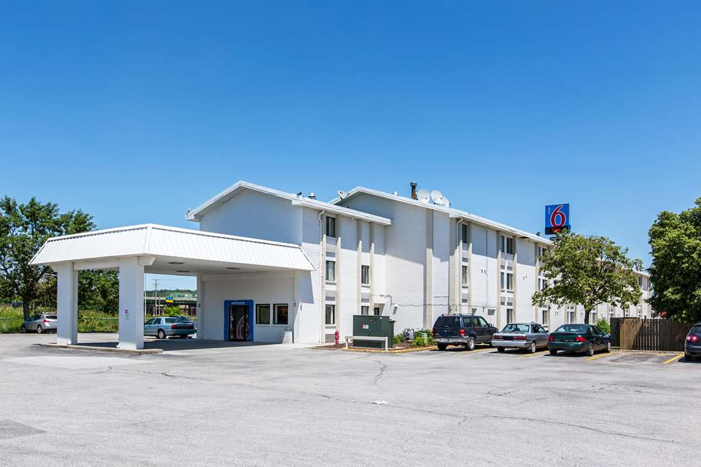 Motel 6 Council Bluffs IA Omaha East - featured photo