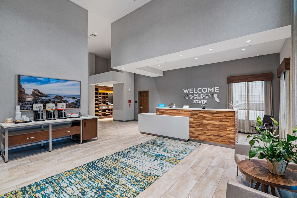 Hampton Inn by Hilton Morro Bay - photo 2
