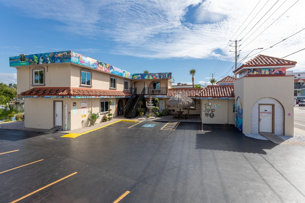 Bayview Plaza Waterfront Resort - photo 95