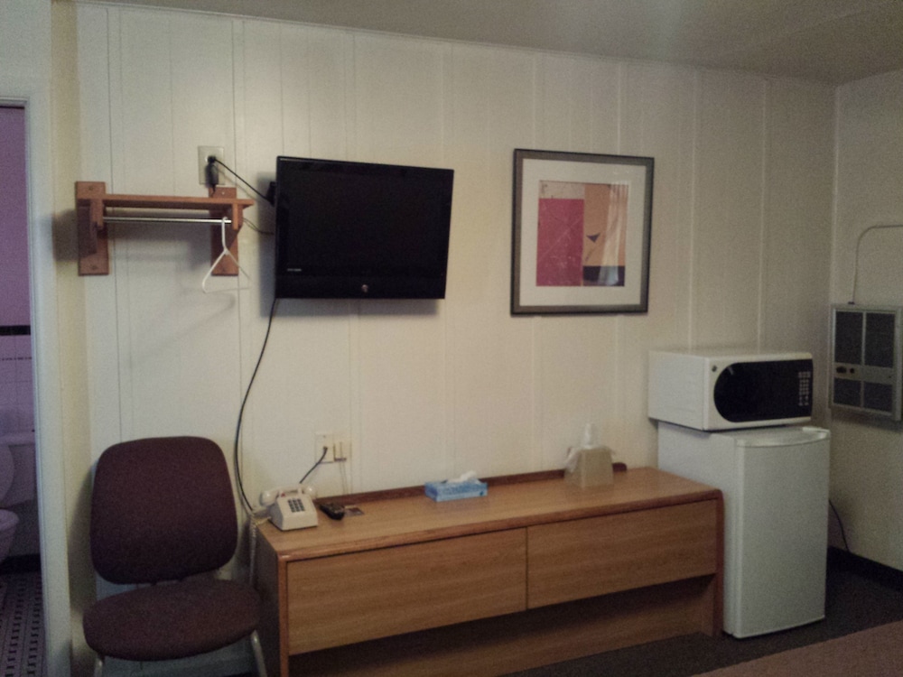 West Plains Motel - photo 34