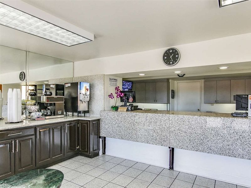 Rodeway Inn San Ysidro - photo 3