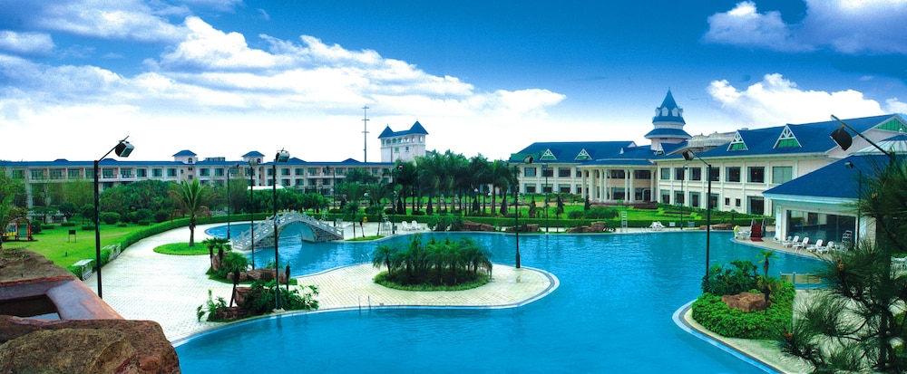 Country Garden Holiday Resorts — 4-Star Luxury Hotel in Foshan, People's Republic of China