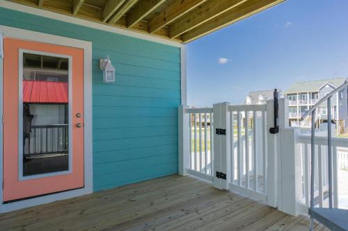 Wait N Sea by Oak Island Accommodations - photo 18