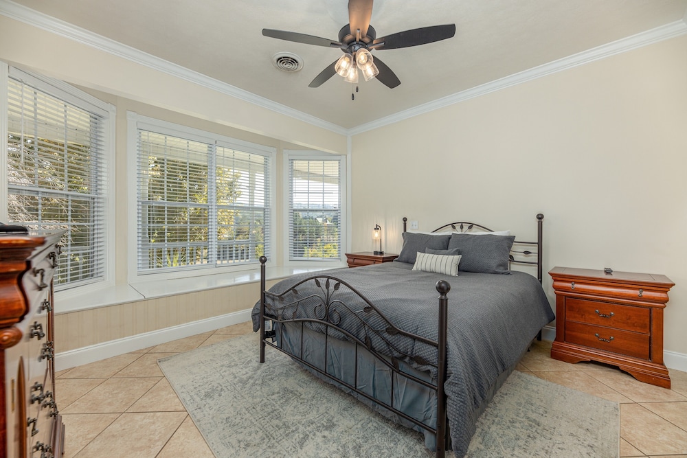 The Estate at Little Cove - photo 11