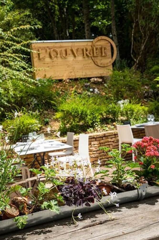Hôtel L'Ouvrée Restaurant le 428 — hotel in Savigny-Les-Beaune