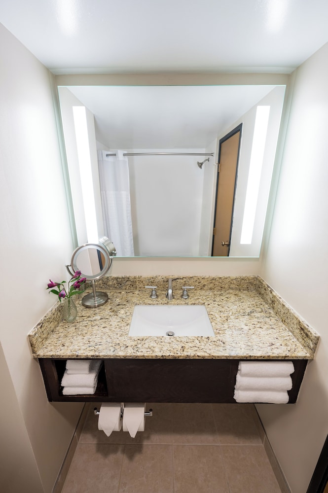 Hyatt Regency Green Bay - photo 32