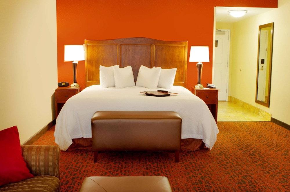 Hampton Inn Bangor - photo 11