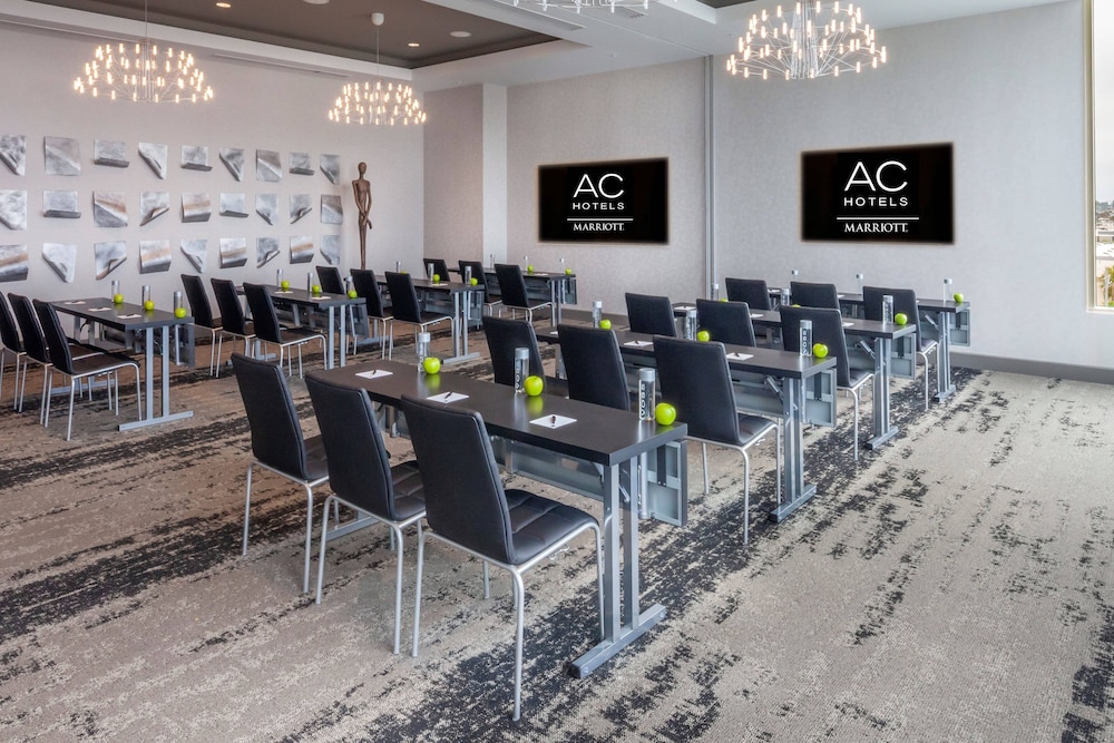 AC Hotel by Marriott Los Angeles South Bay - photo 38