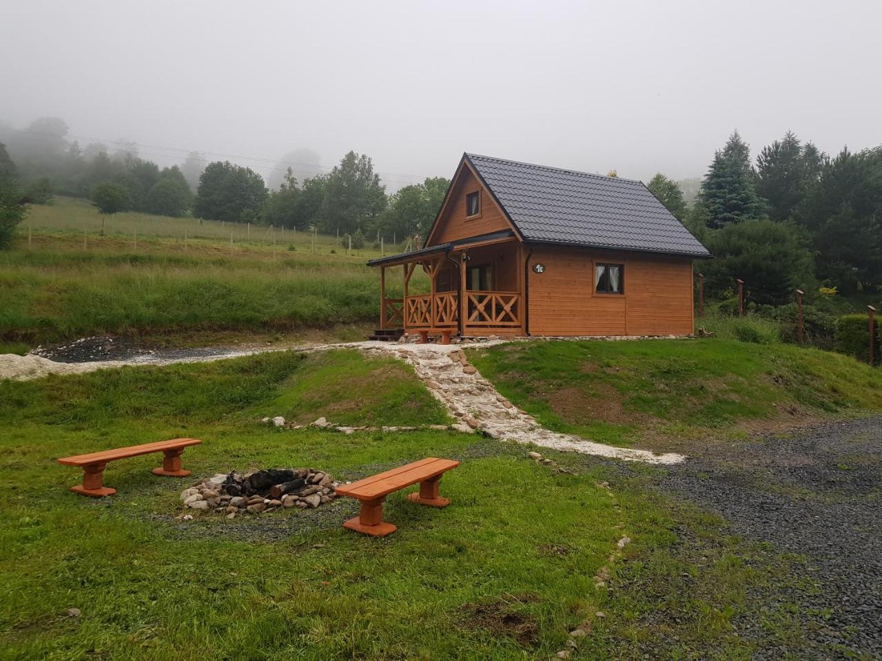 Chata Rafusa pod Śnieżnikiem domek 6 osobowy in Stronie Slaskie, Poland