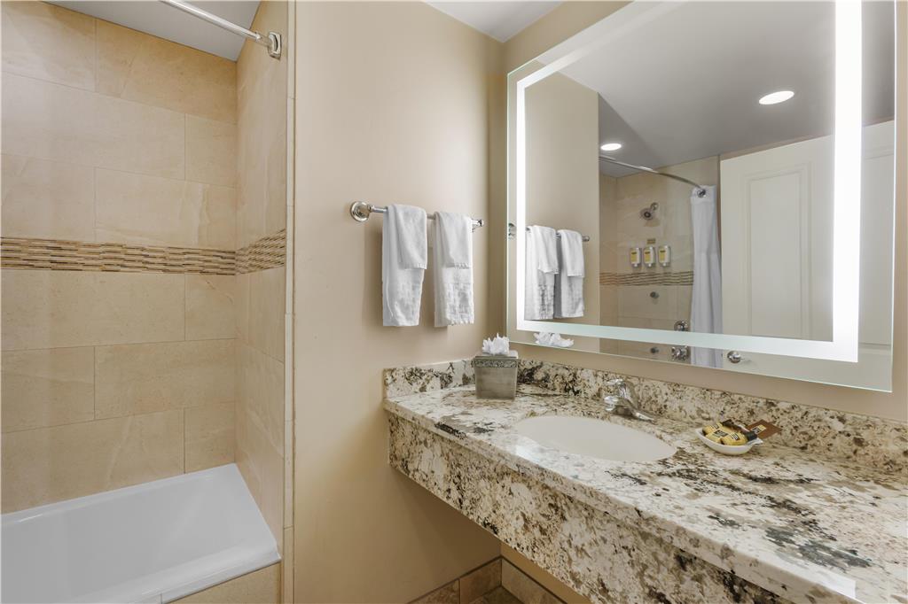 Best Western Plus Arroyo Roble Hotel & Creekside Villas - photo 69