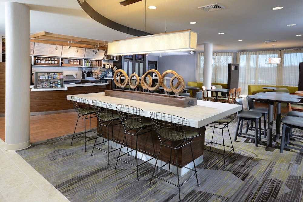 Courtyard by Marriott Danville - photo 33