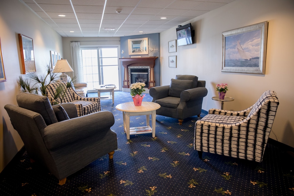 Bay Pointe Inn - photo 3