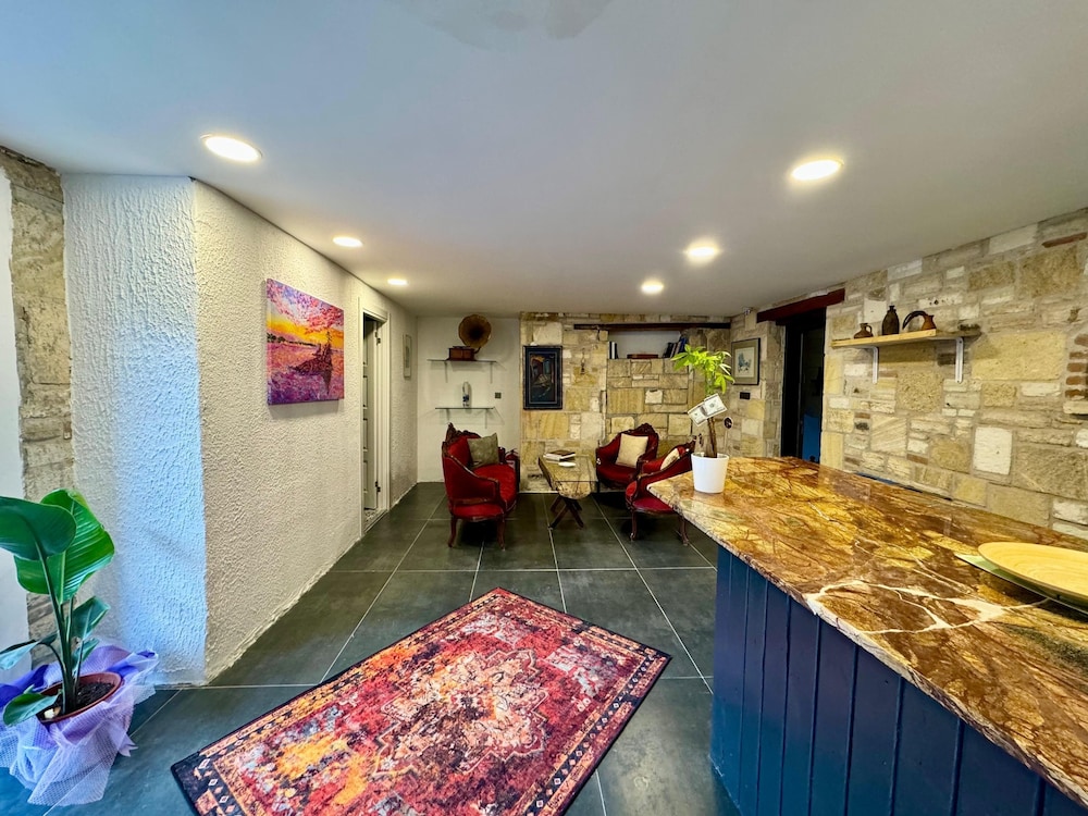 Paska otel — Foca — photo 5
