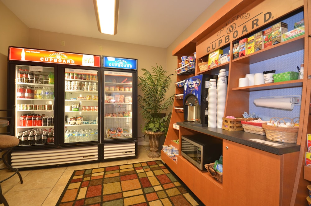 Candlewood Suites Clarksville by IHG - photo 22