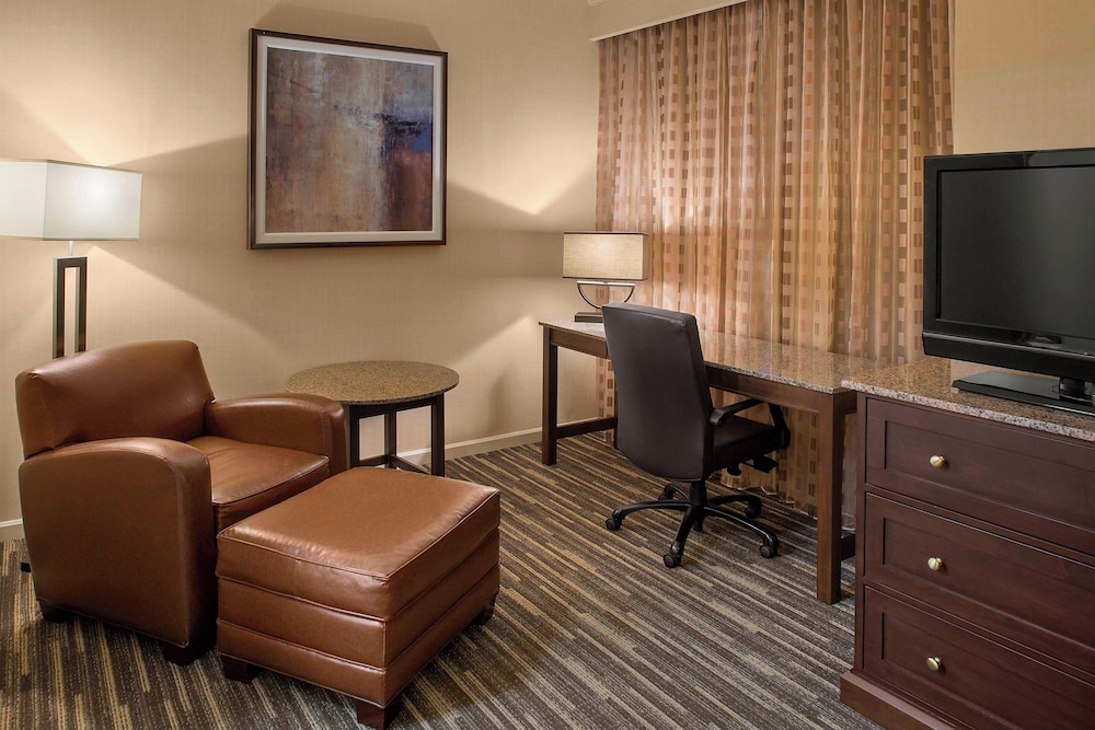Sheraton Suites Akron Cuyahoga Falls - photo 7