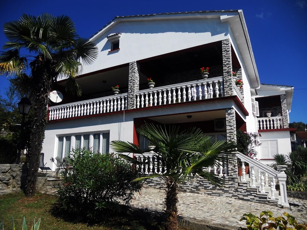 Apartment Milano — 4-Star Luxury Hotel in Matulji, Croatia