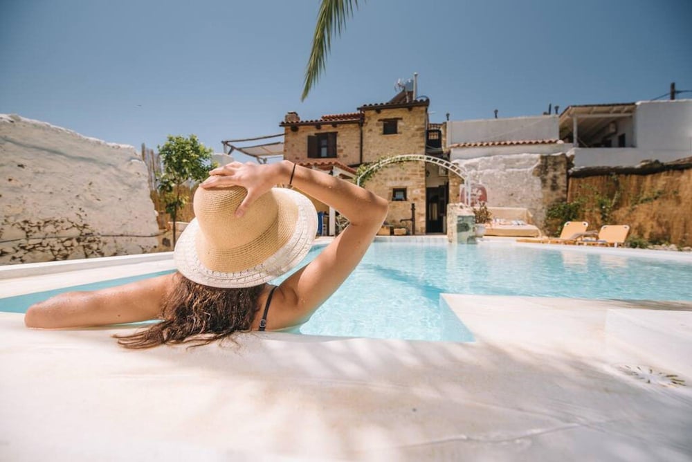 Villa Hidden Gem Crete — 4-Star Luxury Hotel in Rethymno, Greece