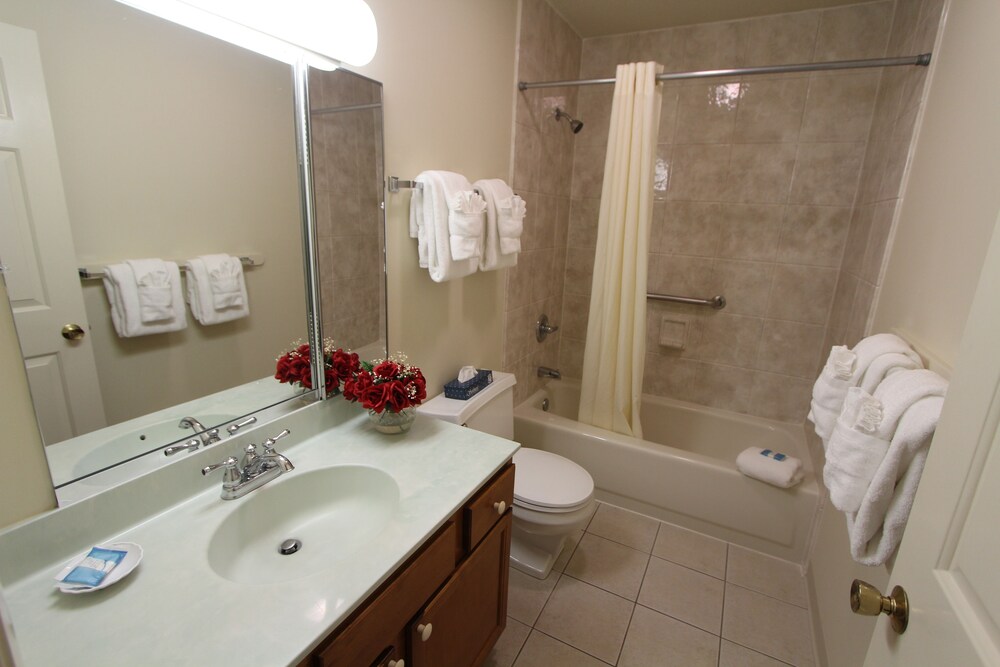 Brewster Green Resort - photo 18