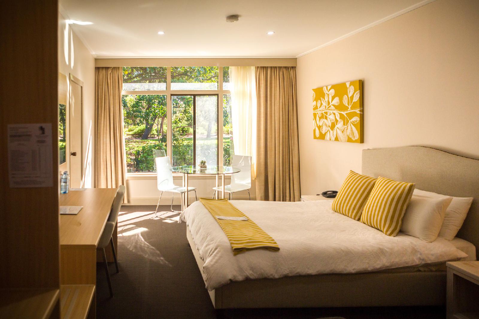 Whyalla Foreshore Motor Inn — 4-Star Luxury Hotel in Whyalla, Australia
