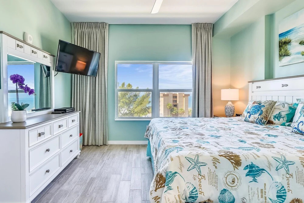 Madeira Bay Resort I 1604 Brand new With Amazing Gulf View - photo 4