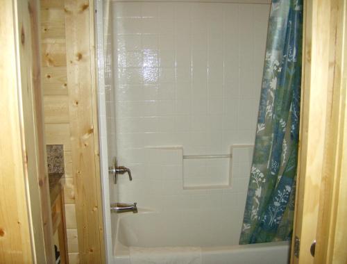 Pio Pico Camping Resort Cottage 1 - photo 8