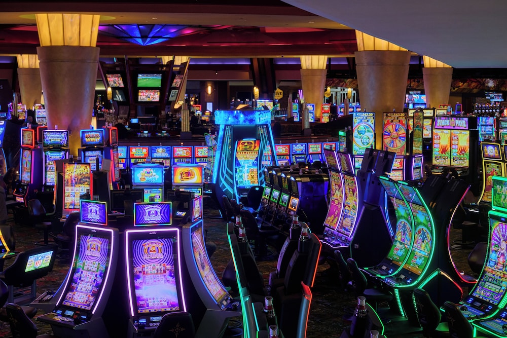 Mohegan Pennsylvania Casino Resort Adults Only 21 - photo 23